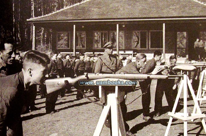 HITLER YOUTH RIFLE TRAINING